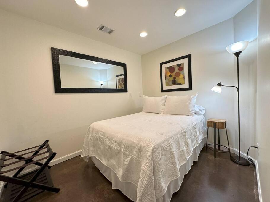 Apartamento Haven At Hazel~Downtown Loft Demorest Exterior foto