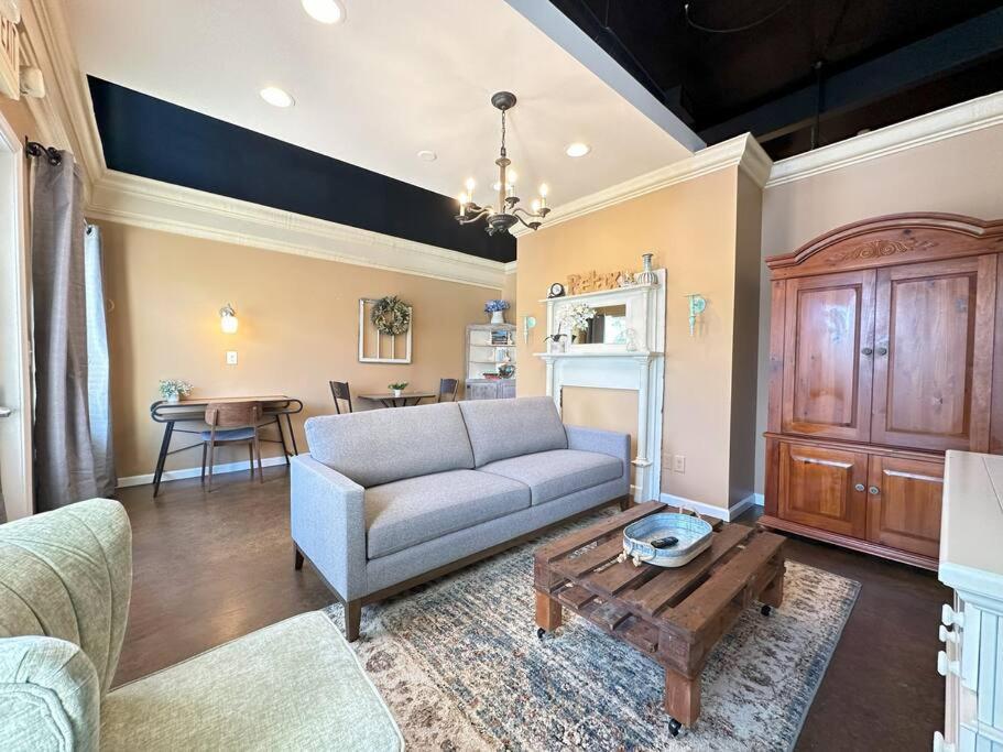 Apartamento Haven At Hazel~Downtown Loft Demorest Exterior foto