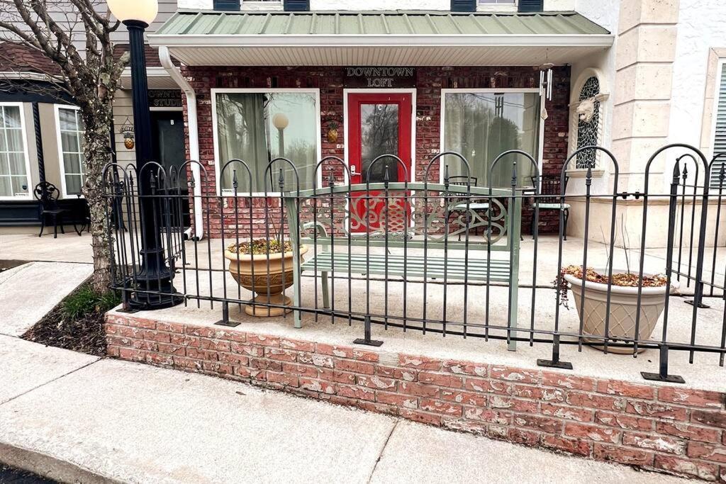 Apartamento Haven At Hazel~Downtown Loft Demorest Exterior foto